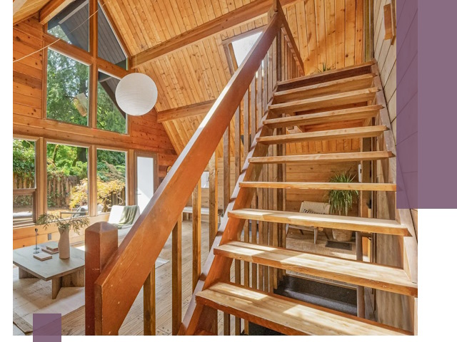 Лестницы для дачи под ключ в Шарыпове — изготовление и монтаж