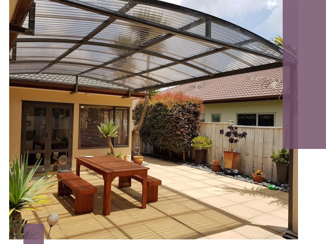 Навесы во двор под ключ в Шарыпове — изготовление и монтаж