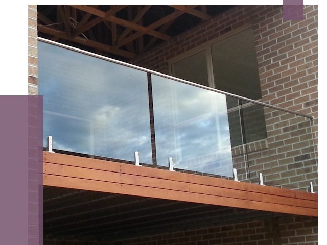 Стеклянные парапеты на крыше и террасе в Шарыпове от 11368 руб. | ПРОЛЁТ-Шрп