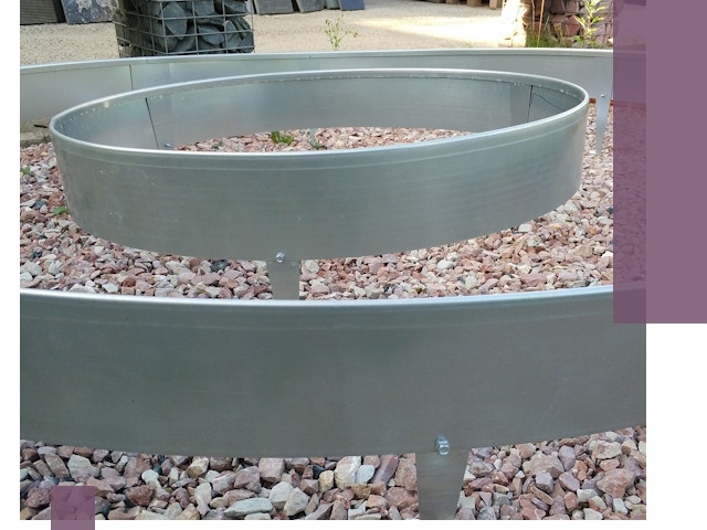 Нержавеющие бордюры под ключ в Шарыпове — изготовление и монтаж