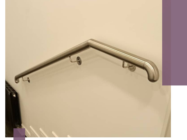 Изготовление пристенных поручней в Шарыпове под ключ за сроки