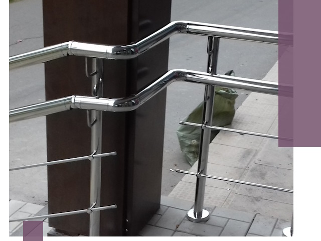 Монтаж поручней из нержавеющей стали в Шарыпове качественно и быстро